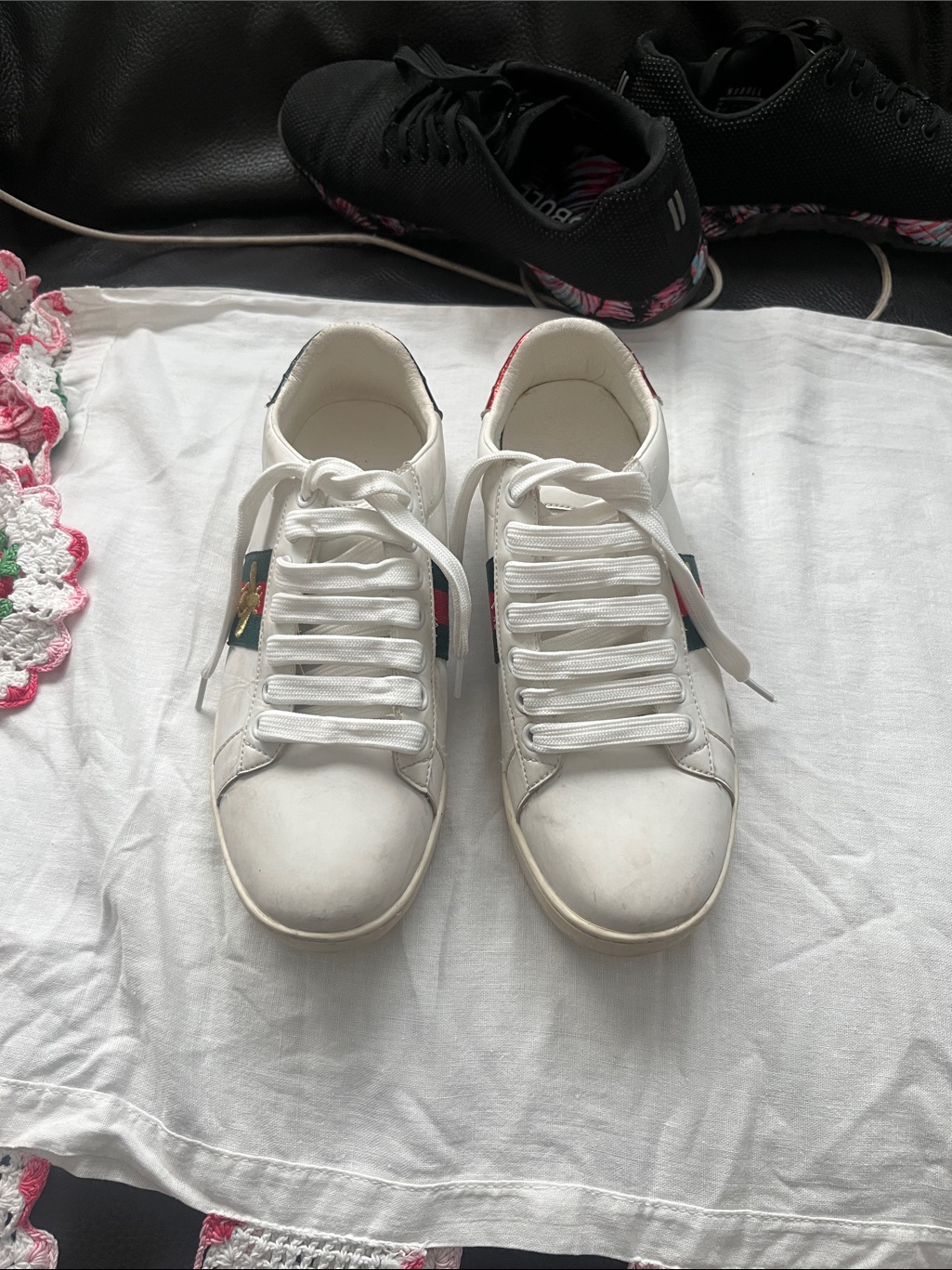 Gucci White Leather Lace-Up Sneakers With Web Stripe
